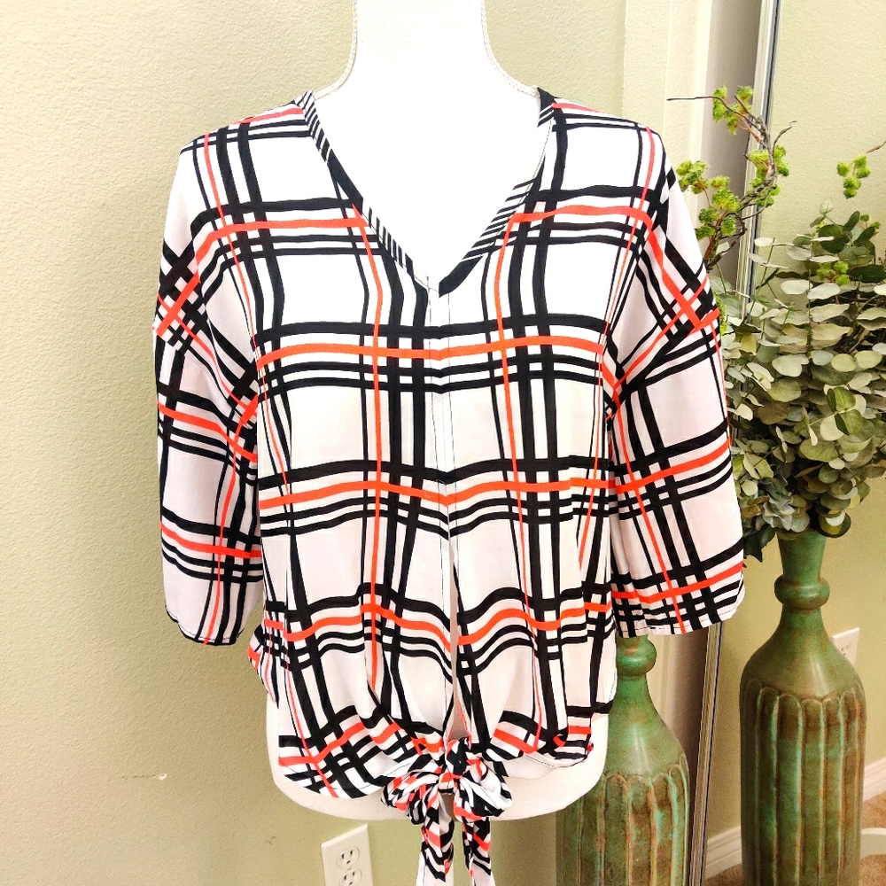 NWOT Hanna + Gracie blouse